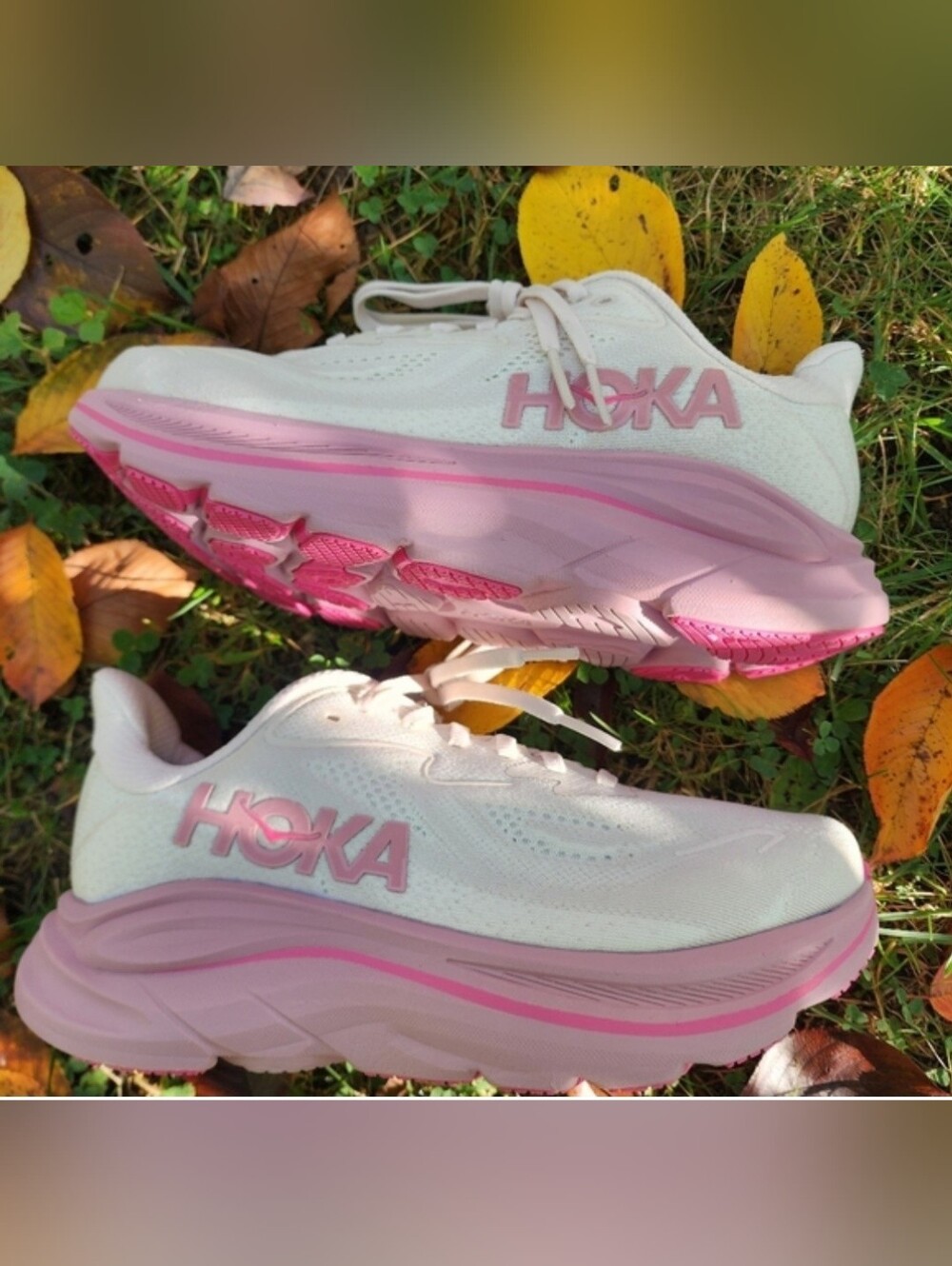 Sz 9.5B - Women's Hoka Clifton 10 Rose Cream Running Shoes - Picture 15 of 16